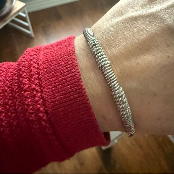 925 Sterling Silver Cuff Bracelet - Picture 2 of 9